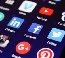 Astuces pour améliorer votre stratégie webmarketing sur les réseaux sociaux